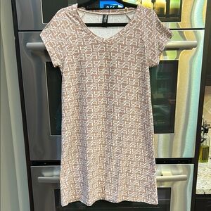 bebe Pink‎ Logo Chemise